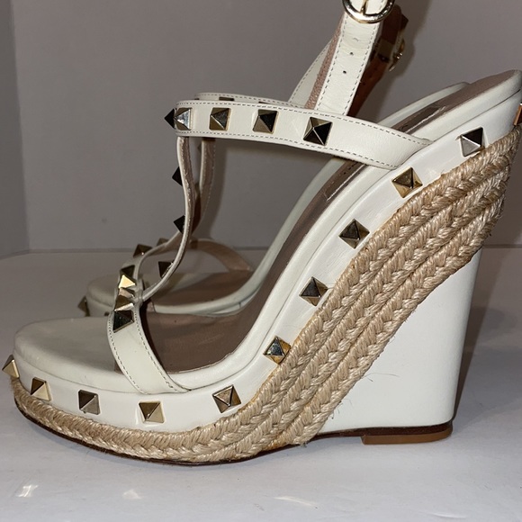Valentino Rockstud Wedges - Picture 5 of 9